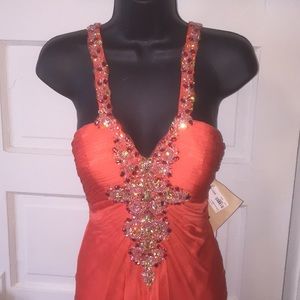 NWT 🔥 amazing formal gown 💥